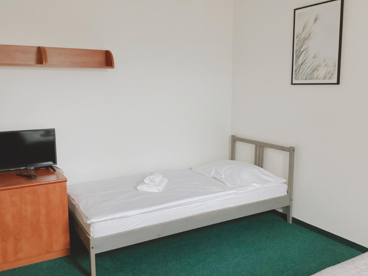Hotel Karolina Karlowe Wary Zewnętrze zdjęcie